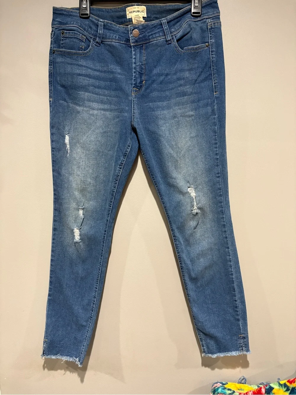 For The Republic Distressed Skinny Jeans Fray Hem Slit Size 12/30 Medium Wash